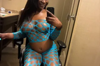 CARY NC HOSTING INCALL - Image 1