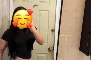 Sexy girls available for incall - Image 3