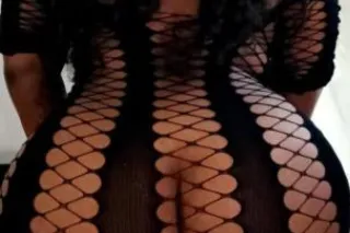 MERCEDES NEW IN TOWN!!! - 25 - Image 1