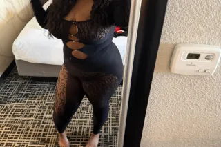 Sweet,Soft,and a Little Dangerous💋 - Image 6