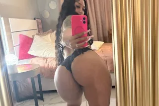 exotic sexy mammii 💋🏆😍✨ - Image 2
