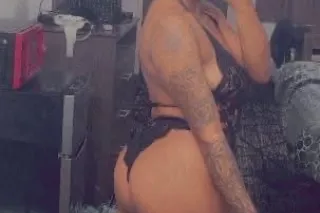 sweet juicy pussy OUTCALL AND CAR PLAY - Image 3