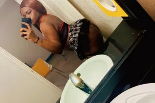 OUTCALLS/INCALLS AVAILABLE !!Not Everyone Can Handle Me😌, Think You Can Come See me And Find Out - Image 2