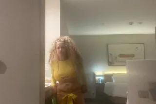 Hot cougar on the prowl. ***** - Image 6