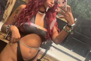 💦Redbone A1 Pro Pornstar baddie✨ Tight wet magical pussy ready for fun😩 - Image 3