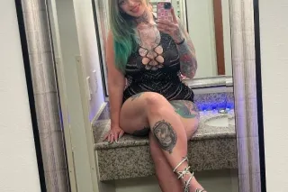 ⭐⭐⭐⭐⭐ companionship 🥂 💋 Hot 🥵 Juicy 💦 Slippery 💕 Sweet 🍭 and Sticky 😈 - Image 3