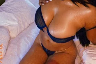 VERY FEMININE ... VERY SLUTTYYY 😈💦💦 - Image 5