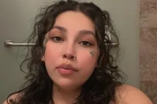 Sexy Thick Latina looking for fun 🥰😘 - Image 4
