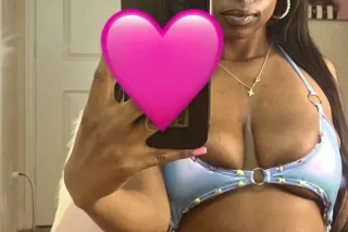 𝗝𝘂𝗶𝗰𝘆 𝗘𝘅𝗼𝘁𝗶𝗰 𝗠𝗶𝘅 😍🥵 𝗣𝗲𝘁𝗶𝘁𝗲 🍯💦{4’11 𝗕𝗲𝗮𝘂𝘁𝘆 𝗤𝘂𝗲𝗲𝗻 🤩👸🏽✨Qv Specials Today - Image 3