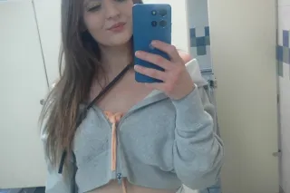 tall slim thick snow bunny - 2... - Image 3