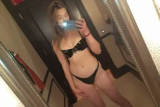 tall slim thick snow bunny - Image 5