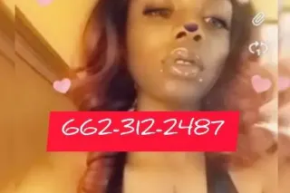 sweet pussy, sloppy deep throat, cool lil junt 😘❤ treat me good, ill treat u better 💋 - Image 9