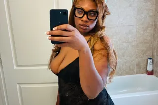 SEXYY STALLION 🥰💦👅 INCALL QV, HHR, AND FT SHOWS AVAILABLE NOW ‼🥰 JUICY SEXY PUSSY, WITH SLOPPY HEAD💦 IT DONT GET NO FREAKIER THAN ME ❤‍🔥 - Image 3