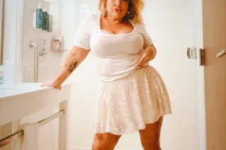 The REAL Giddy 🍑 OKC's own Thick Blonde Dick-Hungry Milf in OKC TONIGHT Well-reviewed CW BBJ Champion - Image 2