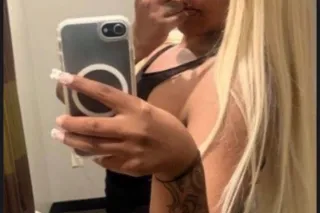 cum see me tight pussy and wet ready for you baby - Image 4