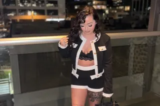 ✈NEW GIRL IN TOWN🥰 HERE 2 DAYS... - Image 2