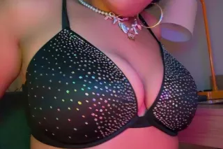 Stacy is back 💋 - Image 5