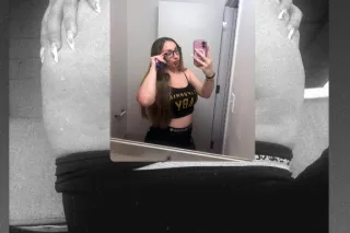 Cum Play With Youre New Fav Milf 🤤💦 Facetime Verification Required 📲 - Image 4
