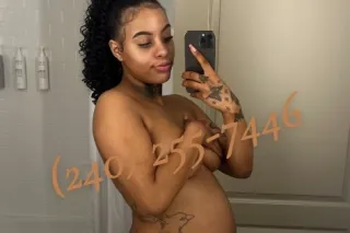 CATCH ME BEFORE I LEAVE✈✈PREGNANT PUSSY THE WETEST😘💗EXCLUSIVE FACETIME SHOWS AND MEETS AVAILABLE 24/7😘 IN🌴 OR OUTCALLS🚗 - Image 2