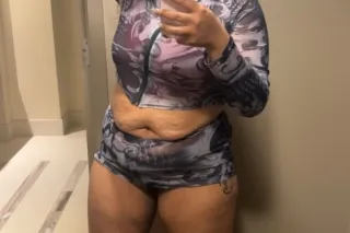 Double Trouble🥰 Thick Redbone🍑 Slippery When Wet⚠ - Image 1
