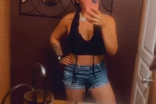 . let me be your new ATF 💋💋💋 Native American treat - Image 10