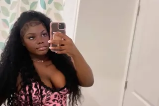 SEXY YOUNG DARKSKINNED BABE‼💋😘 - Image 1