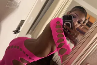 lets have fun message me, the sooner the better🥹 - Image 7