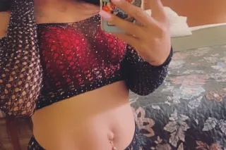 Hot Playmate 🥵🥵 - Image 4