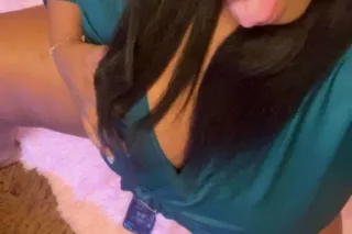 Sexy bbw ready to play 🍑💦😩Cum ... - Image 2