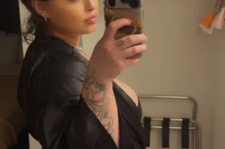 🍑💦 COME SEE ME BABY 💦🍑 - Image 4