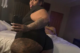 ✌🏽THICK ONES FROM THE D🤑💰🤑 - 3... - Image 3