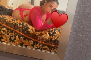 Upscale & Discreet ✨ 5'2 Brunette BombShell 🥂 Facetime Verification Required 📲 - Image 3