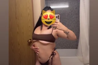 susan ready to tease & please😻... - Image 2