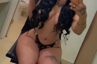 SEXY HERE - Image 11