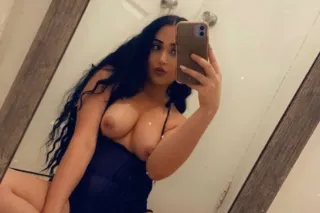 your favorite escape 😘 - 28 - Image 3