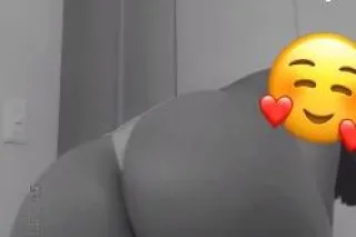 CUM SEE ME 💦💦 - 27 - Image 2