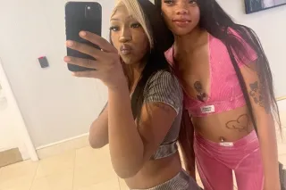 cum have funnn💦🥵 2 girl 👯♀ - Image 1