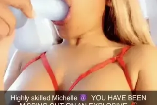 ✨kinkymichelle ✨ YOUR favorite... - Image 2