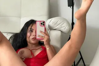 hola soy una hermosa colombiana recin llegada ala ciudad - Image 4