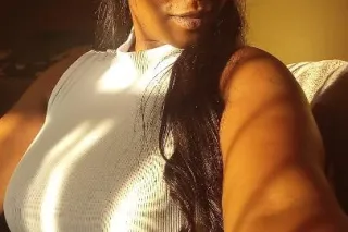 busty, babe - 36 - Image 2