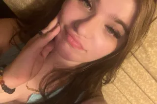 😈I’m available 😍😘NO RESTRICTIO... - Image 3