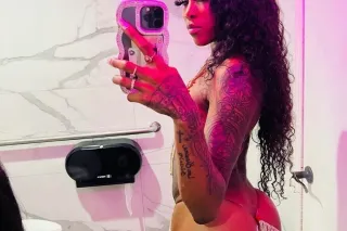 wet 💦wet - 25 - Image 1