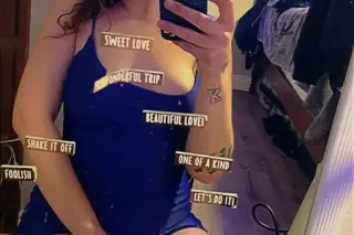 HAPPY HOLIDAYS 💋CUM CELEBRATE ... - Image 3