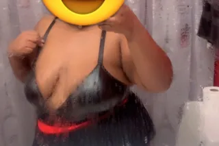 Head or Tails 😘💕🫶🏾 - 30 - Image 4
