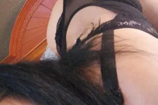 IM AVAILABLE NOW LET'S HAVE SOME FUN - Image 6