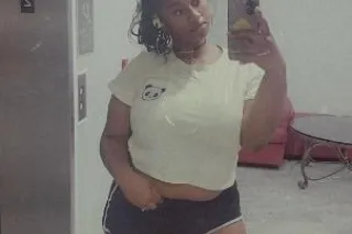 Ethiopian Hottie 🦄🔮 - 25 - Image 4