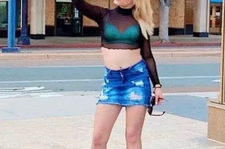 H0t bL0nde PARTYGIRLS.....(MUST SEE) lets relax or PARTY - Image 9