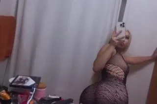 19 Lightskin Blasian😍 - 19 - Image 3