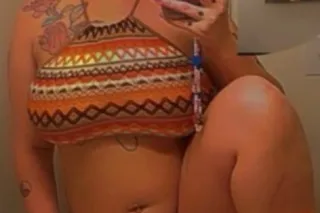 🌸BIG TITTY ARMENIAN🌸 morning special - Image 1
