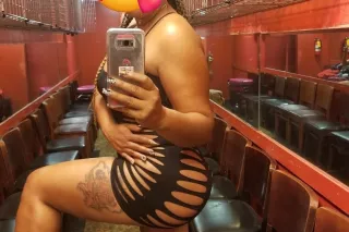 sexy Latina in Sterling va - 2... - Image 3